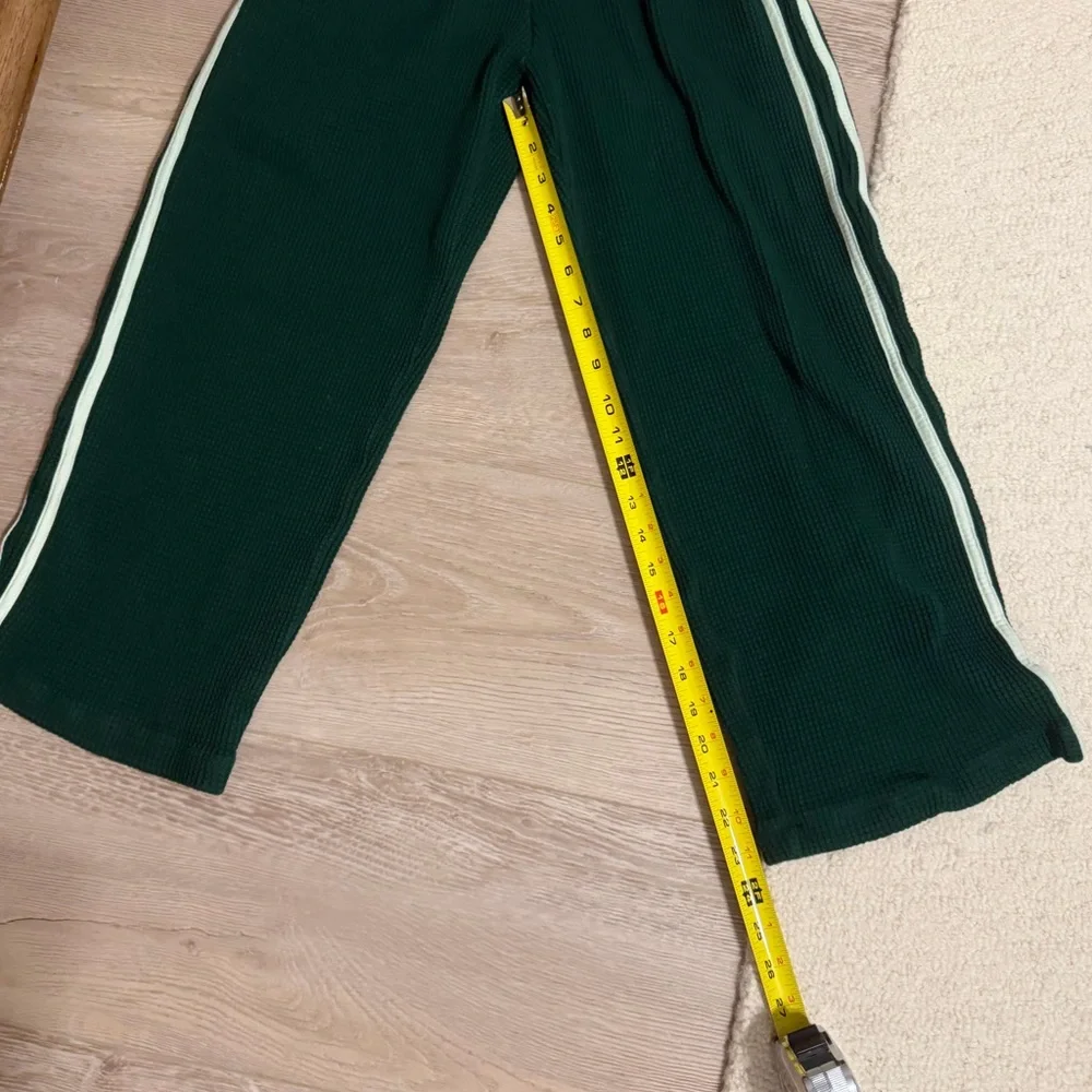 Donni Thermal Green Cropped Stripe Pants XXS - Picture 9 of 11